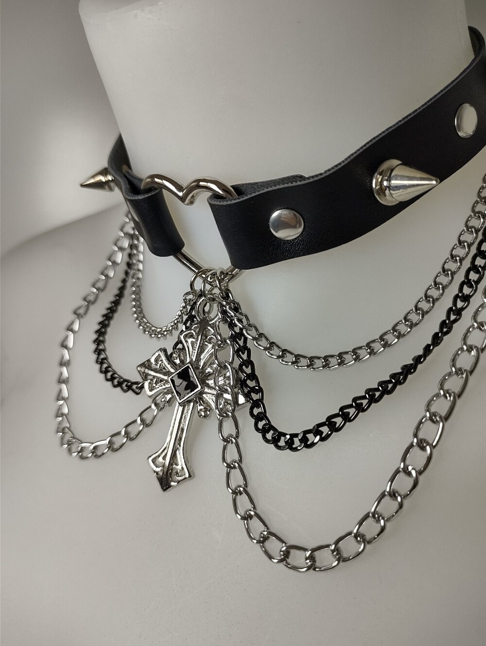 NEW Black Gothic Spike Choker Necklace with Silver Cross Pendant And Chains - Picture 3 of 7